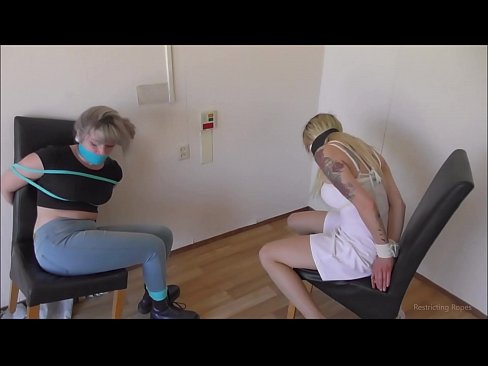 ❤️ Atkarīga / sasietas un ar aizliktām mutēm / damsel in distress ❤❌ Porno fb pie lv.porn-tub-sexer.ru ❌